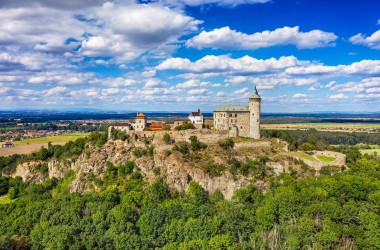 Areál státního hradu Kunětická hora je opět k dispozici pro pořádání svateb